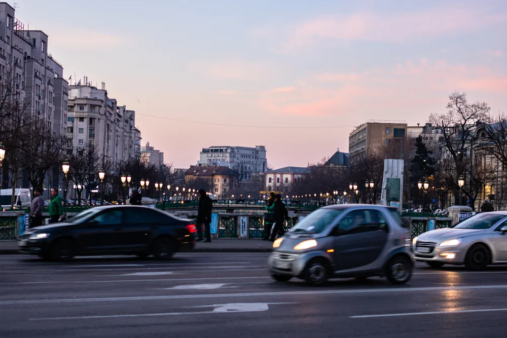 Urban traffic and air quality
